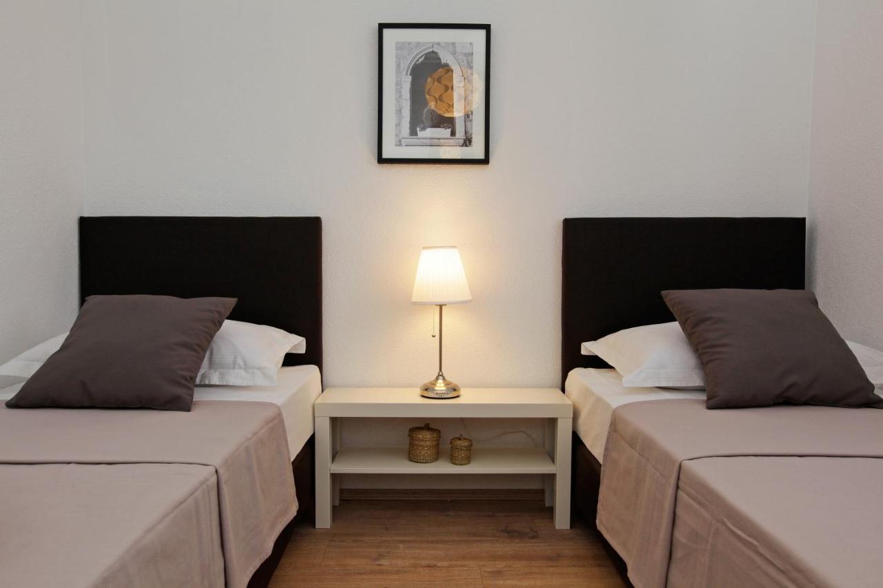 Iris Apartments Bol (Adults Only) Eksteriør billede