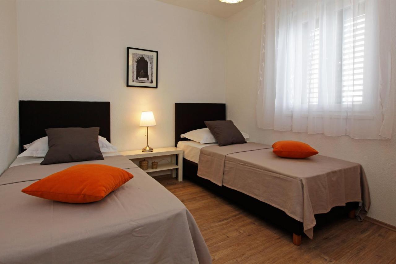 Iris Apartments Bol (Adults Only) Eksteriør billede
